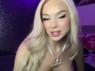 Chaturbate Nude Webcam of diamond_the_blonde