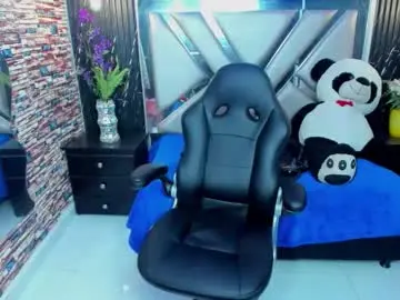 Chaturbate Nude Webcam of jennfer_winsonn