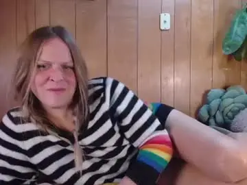 Chaturbate Sex Cam of ladyboyhomemaker