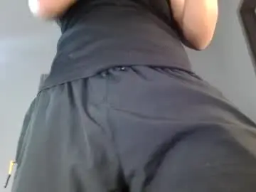 Chaturbate Free Porn Cam of yourfavorite_bigclit