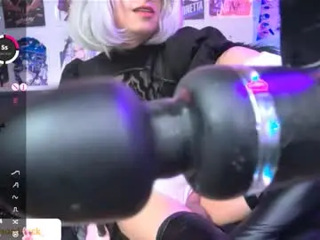 Chaturbate Adult Video Chat of snowblack_