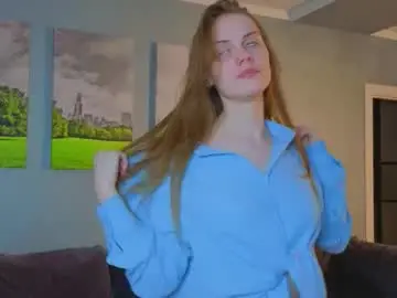 Chaturbate Free Porn Cam of crystaldiva01