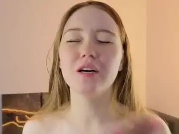 Chaturbate Free Porn Cam of vopperbabe