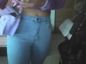 Chaturbate Free Live Porn of mahia_frizzy