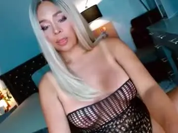 Chaturbate Best live sex cam show of insatiable_queen16