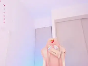 Chaturbate Adult Video Chat of mia_yourmommy