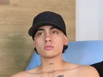 Chaturbate Free Live Porn of stivenbenet1