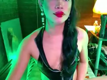 Chaturbate Live Sex Cam of urhardcockqueenxxx