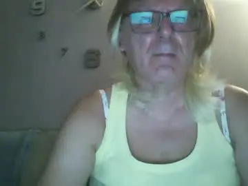 Chaturbate Watch Live Sex Cams of cleverdick22