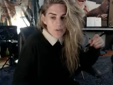 Chaturbate Adult Video Chat of katiecutie_5