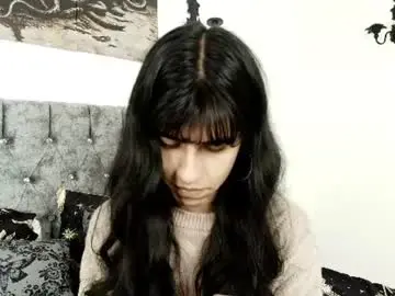 Chaturbate Live Sex of bella_poisonous