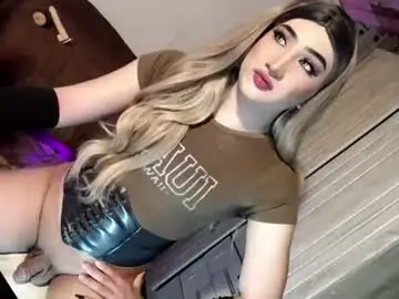 Chaturbate Live Sex Cam of slut_bigcock