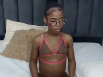 Chaturbate Private Sex Chat of thiaramegan