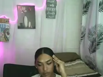 Chaturbate Live Sex Cam of ur_dazzlingmorenaxx