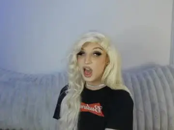 Chaturbate Sex Cam of viperthedoll
