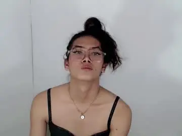 Chaturbate Free Porn Cam of ursexy_diamondcum