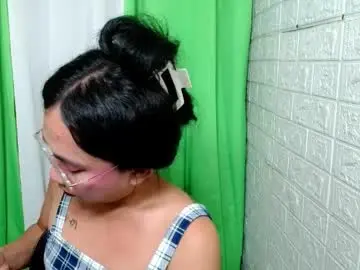 Chaturbate Sex Chat of sexxywild_asiants4uxxx