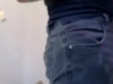 Chaturbate Free Porn Cam of ariana_rodriguez_