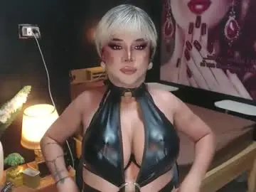 Chaturbate Best live sex cam show of hugecockchristine