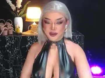 Chaturbate Best live sex cam show of hugecockchristine