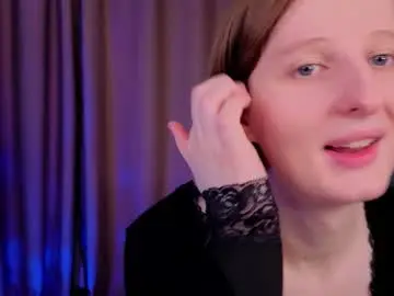 Chaturbate Live Sex Cam of c0ralynx