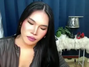 Chaturbate Live Sex Cam of lovelysugar18