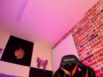 Chaturbate Watch Live Sex Cams of aleja_hill