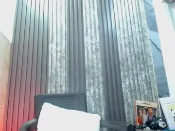 Chaturbate Watch Live Sex Cams of caitlyn_joness_