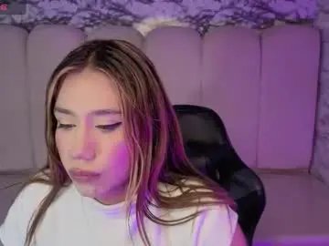 Chaturbate Live Sex of evy_lux_v