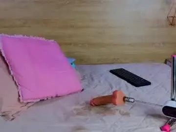 Chaturbate Live Sex of ella_mon