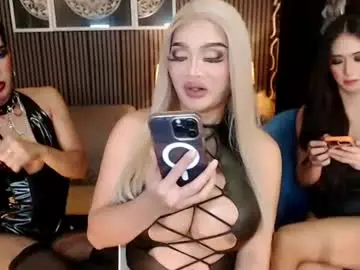Chaturbate Best live sex cam show of horsecockjackie