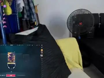 Chaturbate Private Sex Chat of charlietaylorr__