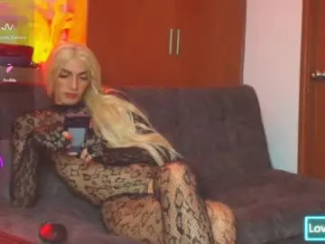 Chaturbate Live Sex Cam of atenea_fit