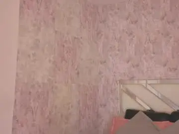 Chaturbate Live Sex Cam of april_summer_