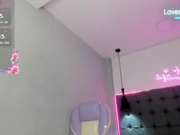 Chaturbate Live Porn of scarletcherry18