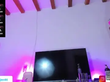 Chaturbate Live Sex Cam of patty_jen44