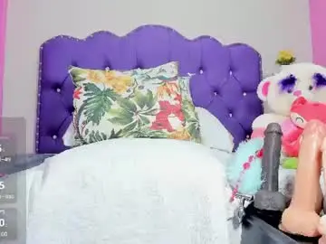 Chaturbate Live Sex Cam of mara_summerr