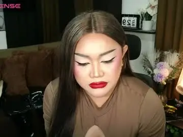 Chaturbate Live Sex Cam of lustful_sasha