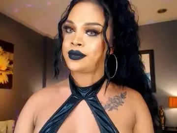 Chaturbate Free Live Porn of urmajestytyra