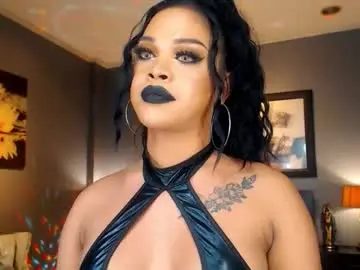 Chaturbate Adult Video Chat of urmajestytyra