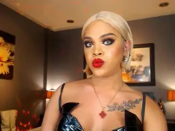 Chaturbate Sex Cam of urmajestytyra