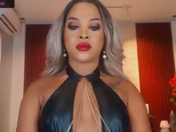 Chaturbate Watch Live Sex Cams of urmajestytyra