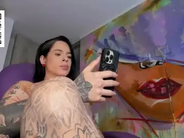 Chaturbate Adult Webcams of adelineefoxxx