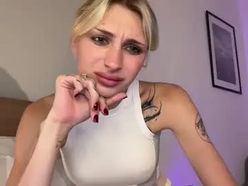 Chaturbate Live Porn of barbie_bi