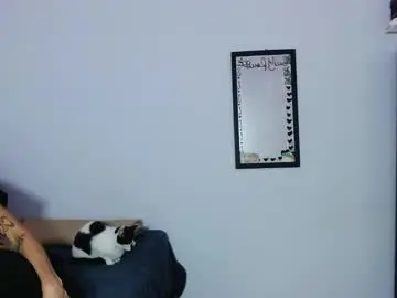 Chaturbate Sex Cam of emily_rousxxx