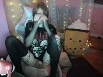 Chaturbate Live Porn of goonerfemboy_joy