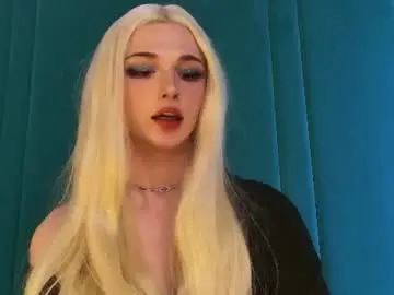 Chaturbate Live Porn of dollfacedeluxe
