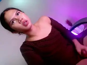 Chaturbate Live Sex Cam of natasha_leigh