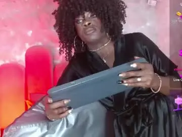 Chaturbate Live Sex of puca_eboony