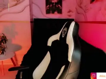 Chaturbate Watch Live Sex Cams of kitty__sexy_